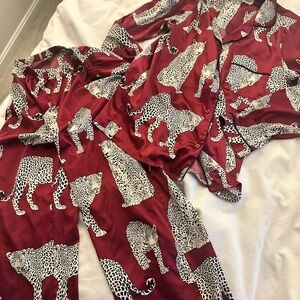 Satin leopard pajamas long sleeve